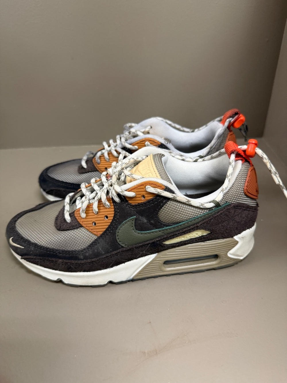 Nike Air Max 90 SE Lace Toggle Khaki Olive Sz 7.5 — FLAW